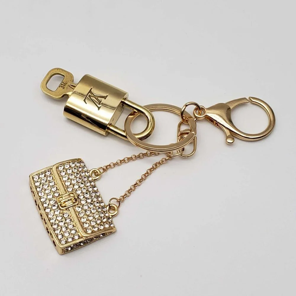 Authentic Louis Vuitton Gold Padlock 🔒 Shiny LV Key + Unbranded Bag Charm